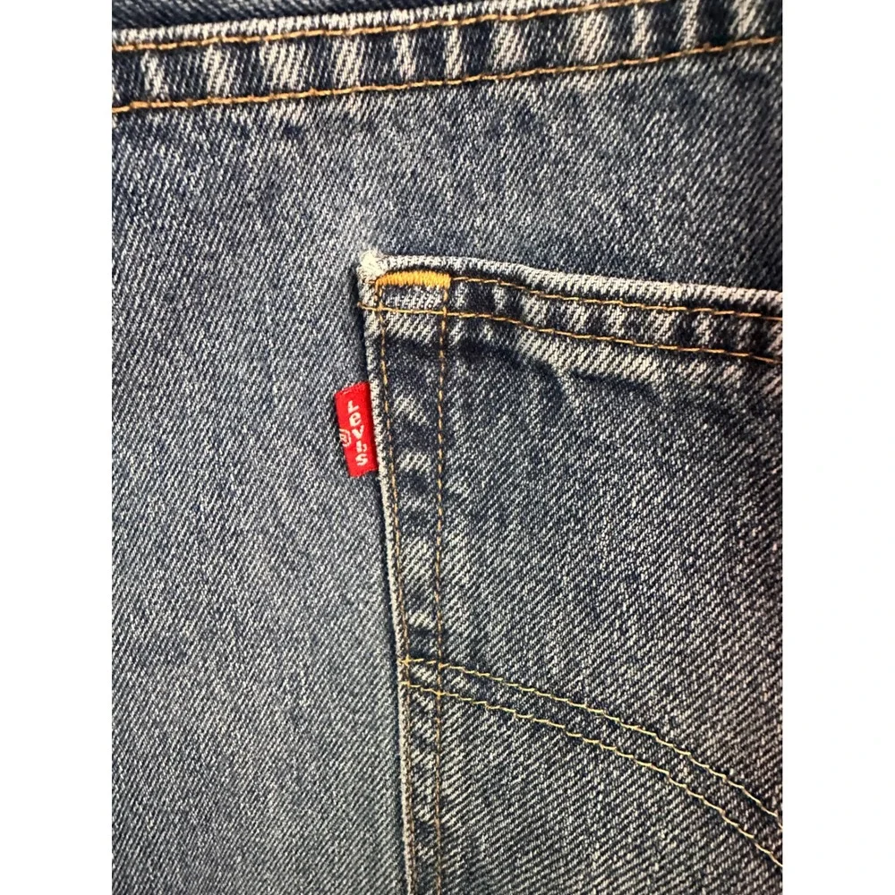 Levis 550 Relaxed Fit Tapered Leg Jeans Mens Medium Wash Blue Denim 48x30